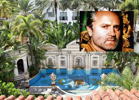 cadaveri nella casa di versace|Miami, trovati due cadaveri nell'ex villa di Versace 24 anni dopo l .